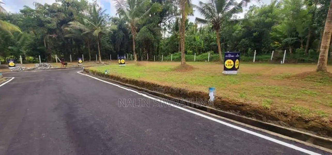 Premium Land for Sale in Bandaragama