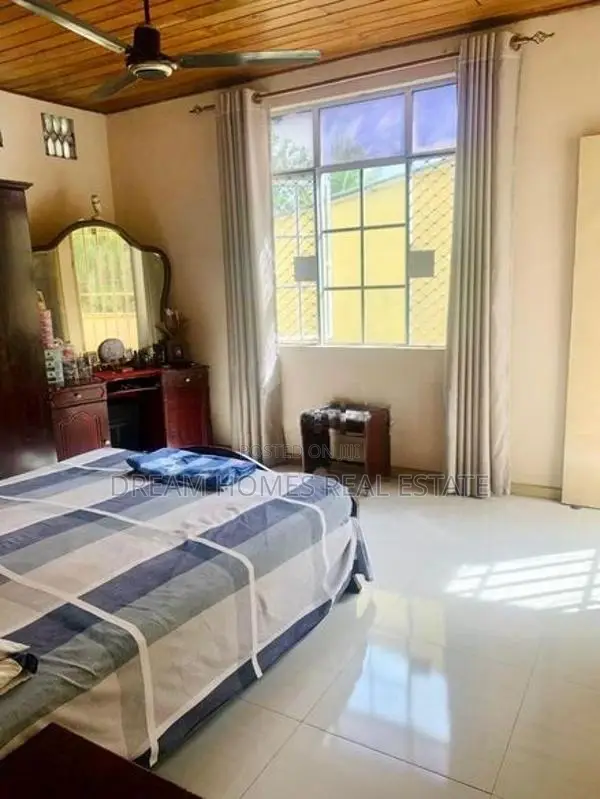 2 Houses for Sale Together – Nugegoda