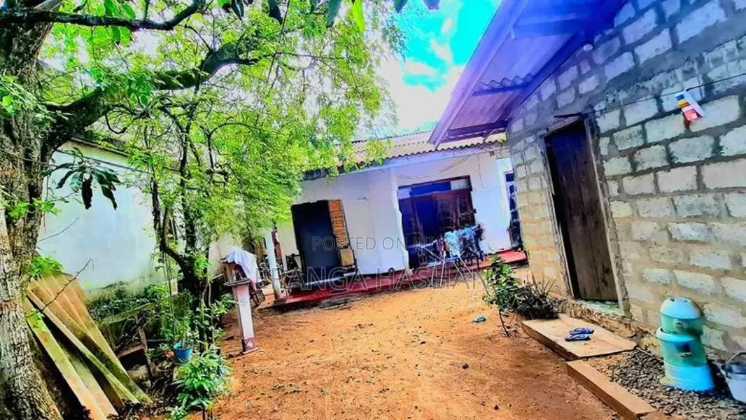 Land With House For Sale In Panadura