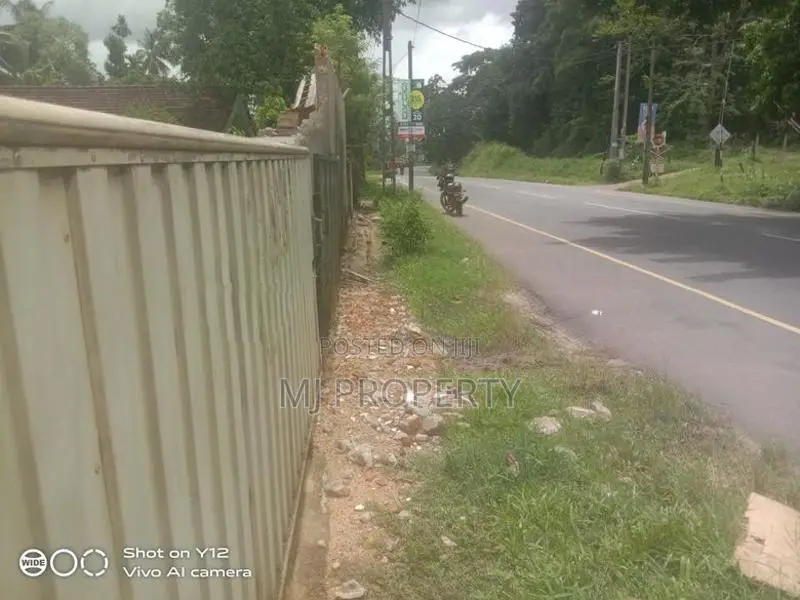 ( GS-1182) Valuable Residential Bare Land Sale in Homagama Watareka