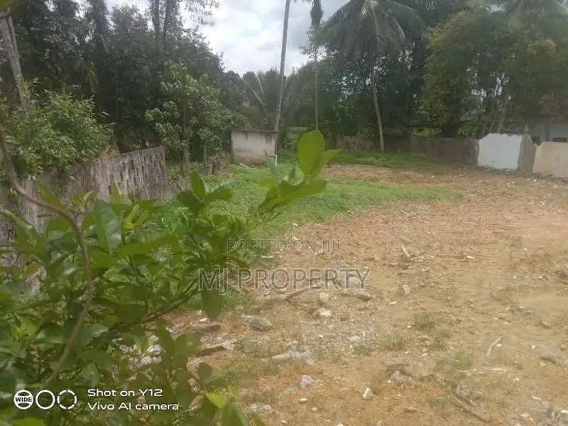 ( GS-1182) Valuable Residential Bare Land Sale in Homagama Watareka