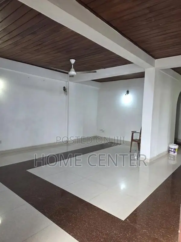 4BHK 3rd Floor House For Rent In Dehiwala ~ Kalubowila Road