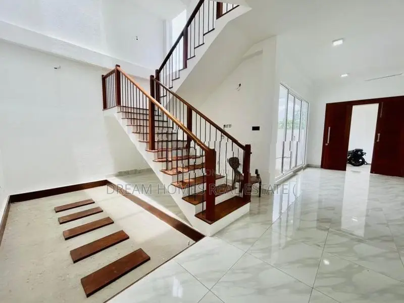 Super Luxury House for Sale – Kottawa