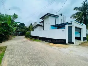 Modern Brand New House for Sale Pannipitiya