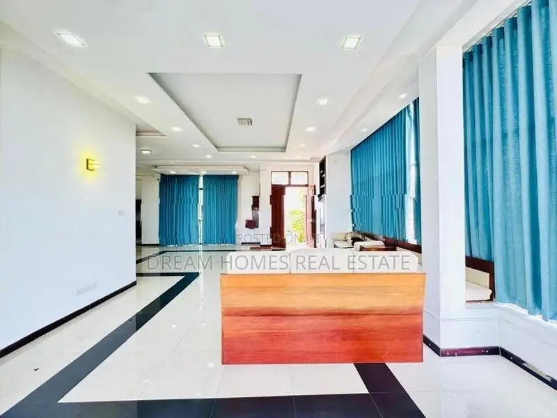Luxury House for Sale – Rajagiriya