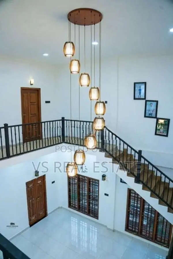 Urumpirai Luxury House for Rent