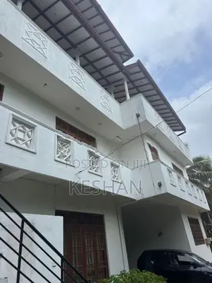 Modern 3 Storey House for Rent - Kalutara