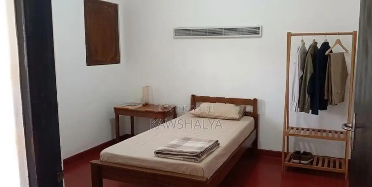 Boarding Room for Working Ladies – Dehiwala