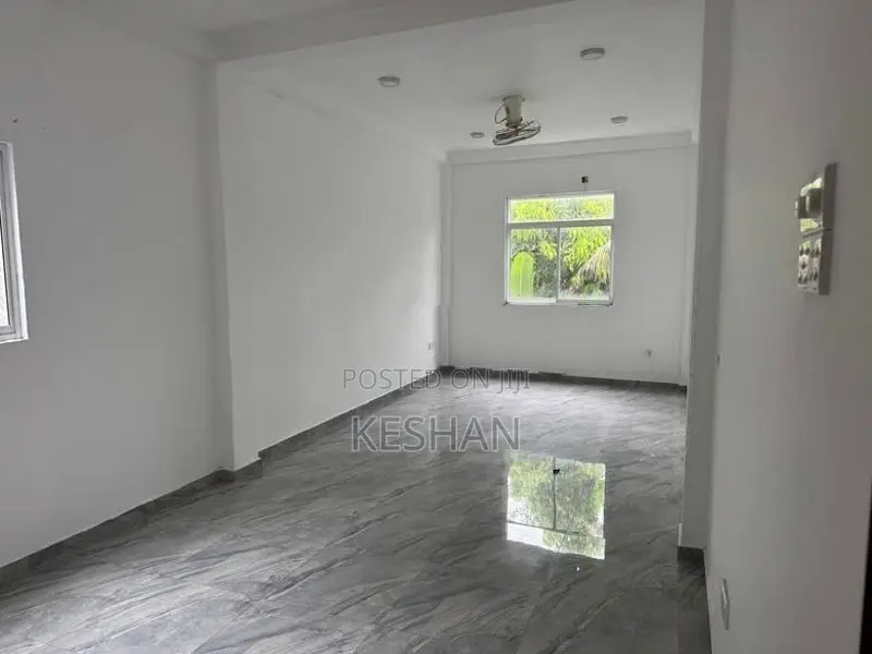 Modern 3 Storey House for Rent - Kalutara