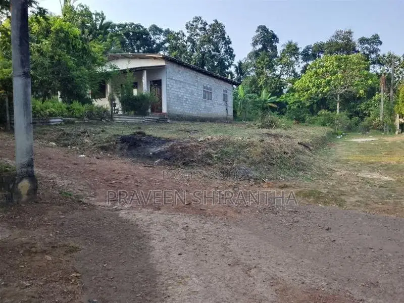 Ten Perches Land For Sale In Homagama