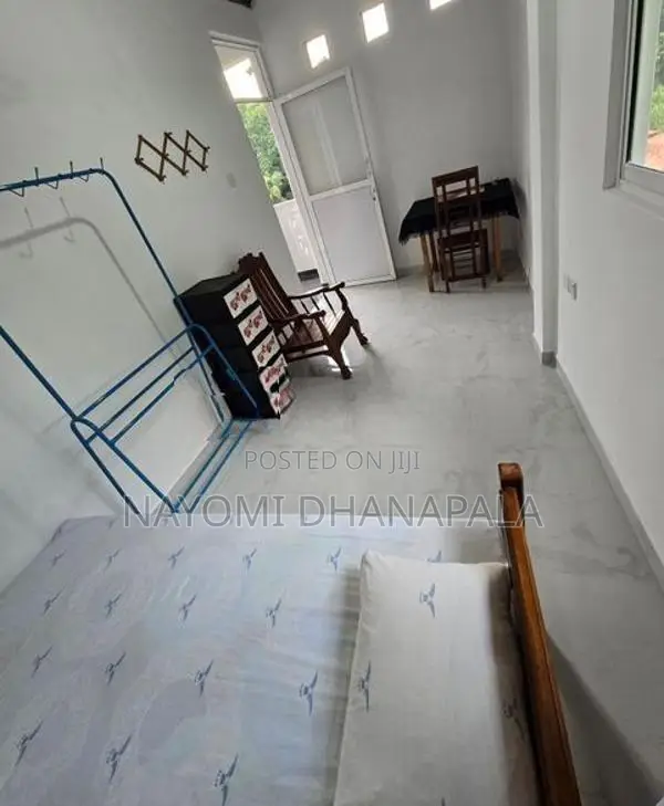 Rooms for Rent Male - Pilimathalawa