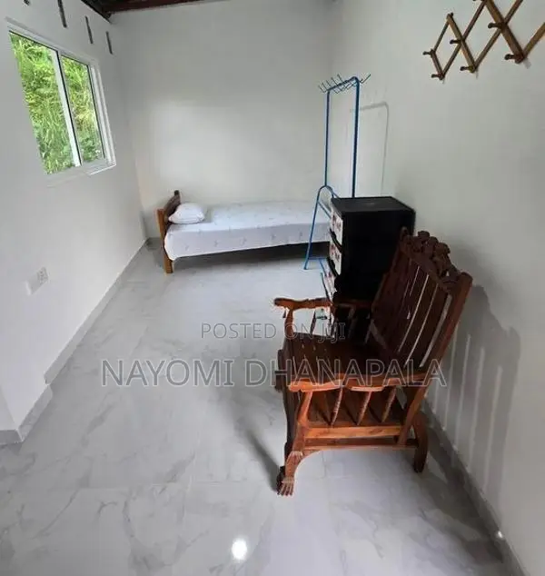 Rooms for Rent Male - Pilimathalawa