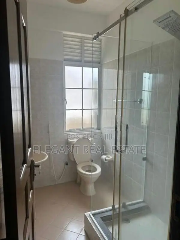 St. James - 03 Bedroom Apartment for Sale in Colombo 3(A6282)-