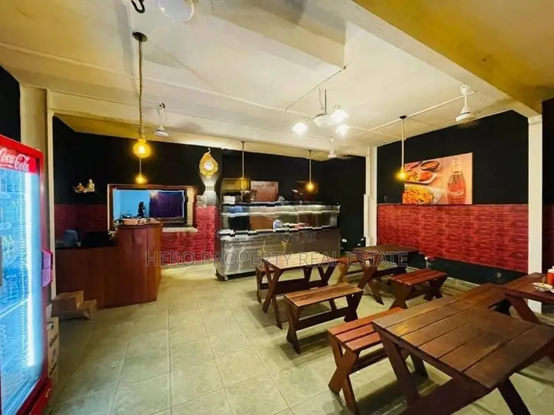 HCR059 - Modern Resturant for Rent in Moratuwa