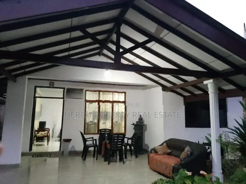 HJS137 - Valuable House for Sale in Kadawatha