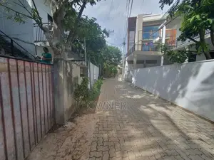 Room for Rent in Katubedda University Boys