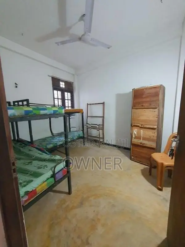 Room for Rent in Katubedda University Boys