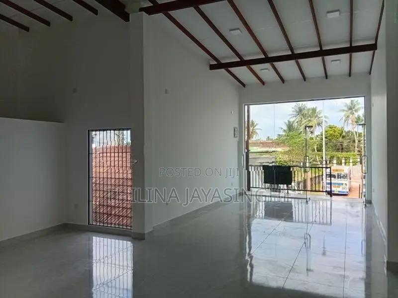 Commercial Space for Rent - Ja Ela