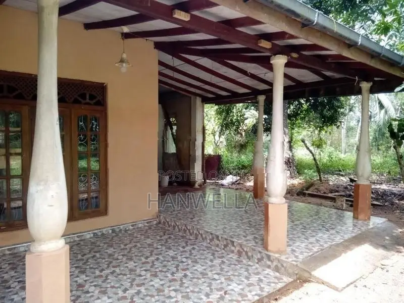171 Perch Land Hanwella