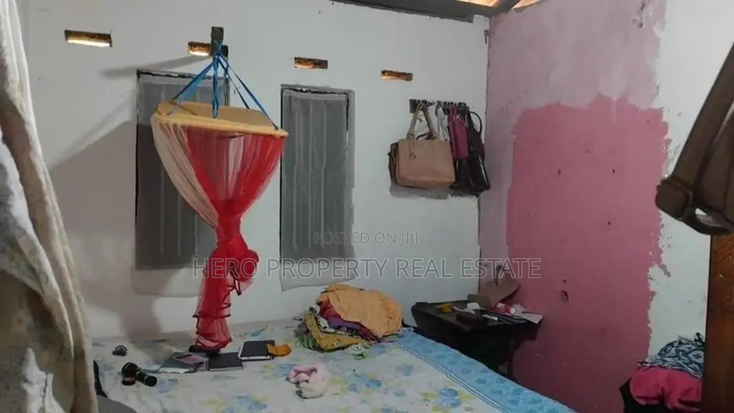 HJS118 - Modern Single Storey House for Sale in Gampaha