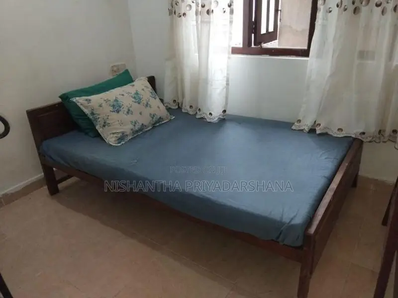 Sharing Room for Rent Kalubowila - Girls