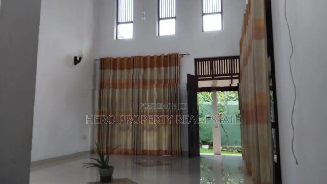 HJS111 - Modern Luxury House for Sale in Kiribathgoda