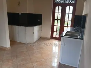 Upstair House for Rent in Maharagama