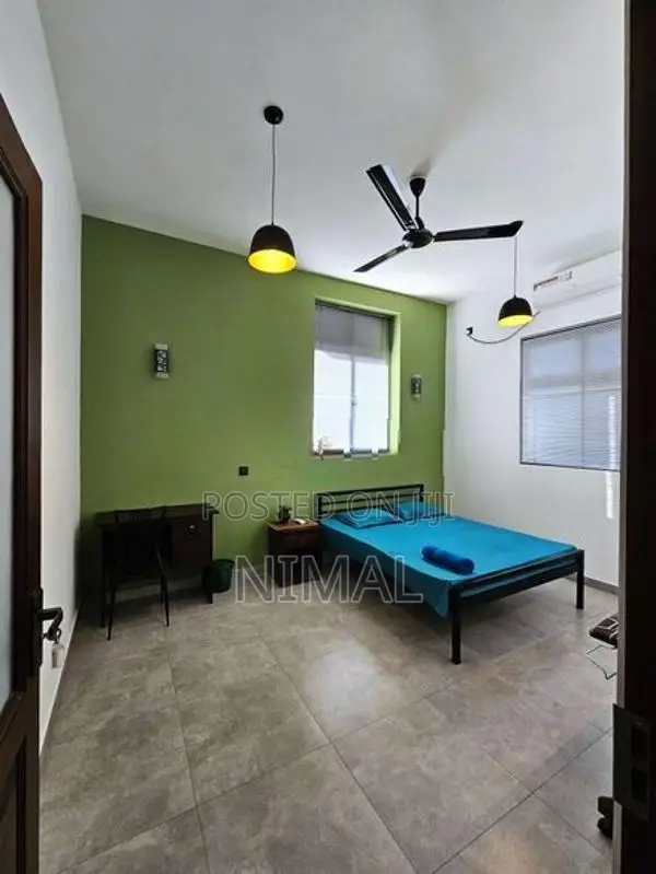 Furnished AC 3-Bedroom Apartment for Short-Term Rent - Maharagama
