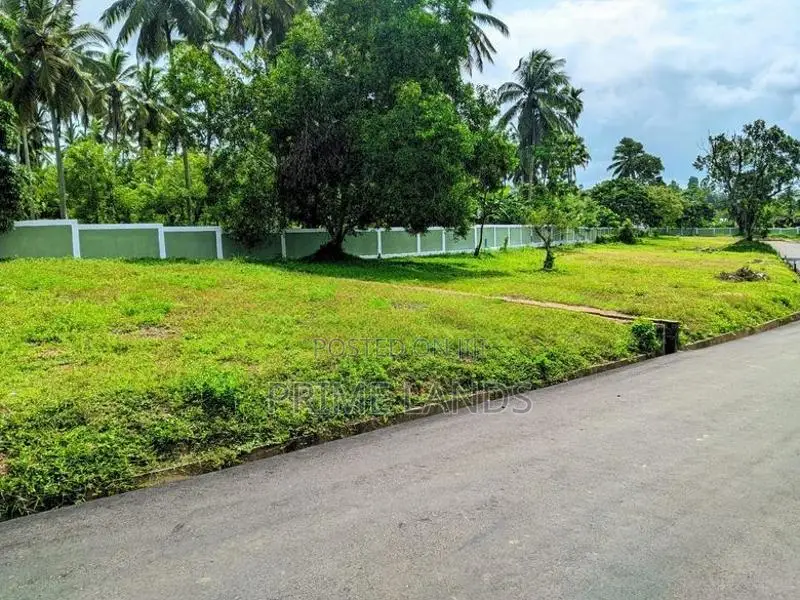 Land for Sale Boralesgamuwa