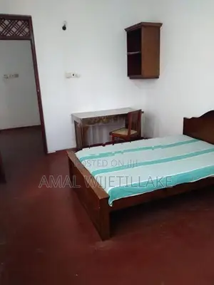 Room for Rent in Maharagama(Girls)