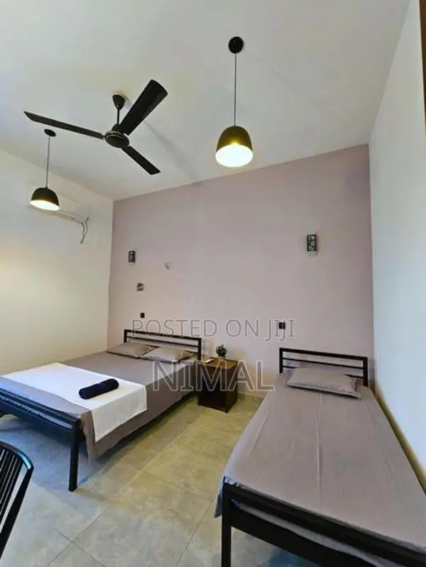 Furnished AC 3-Bedroom Apartment for Short-Term Rent - Maharagama