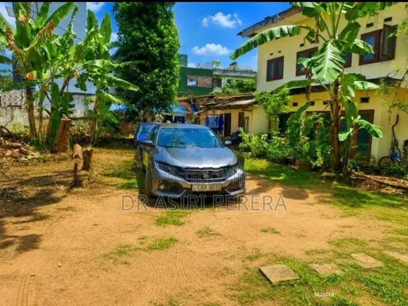Land for Sale in Dehiwala