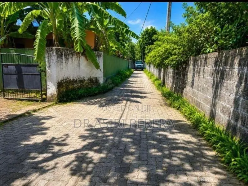 Land for Sale in Dehiwala