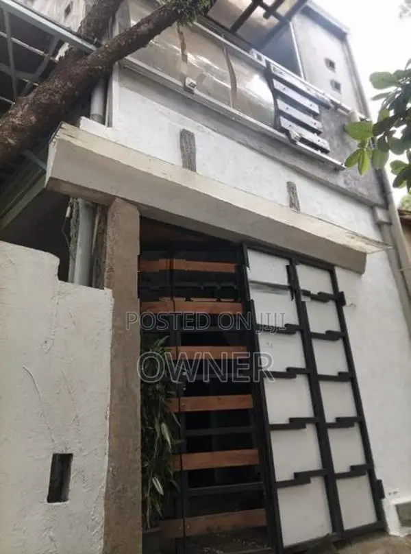 House for Sale in Thalwathugoda