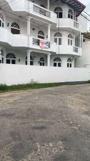 20 P Land for Sale Near to Galle Road Colombo 4