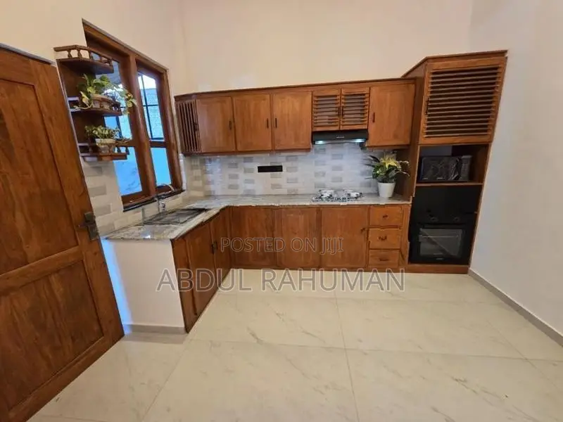2 Storey Fully Furnished Luxurious House Galle