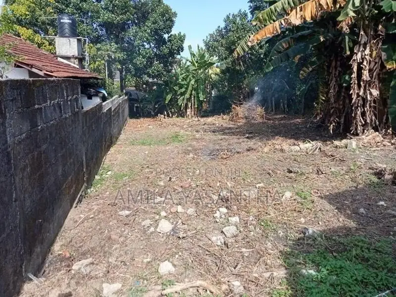 Kesbewa Halpita 14.5 Perches Land for Sale