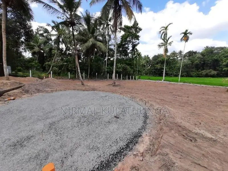 Land for Sale in Katunayake