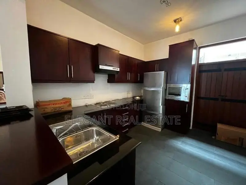 Bedroom Unfurnished House for Sale in Colombo 07 (A6463)