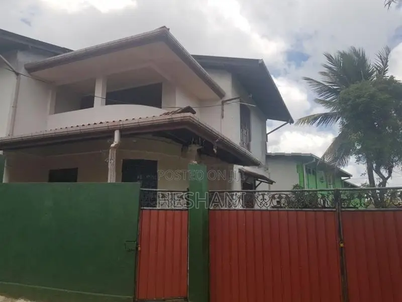 Newly Renovated 3-Bedroom House for Rent – Malabe