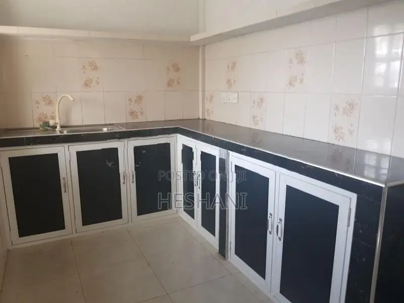Newly Renovated 3-Bedroom House for Rent – Malabe