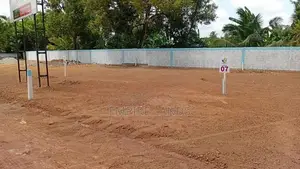 Minuwangoda RD Walking Distance to Colombo 5 Kurunegala Road Ekala