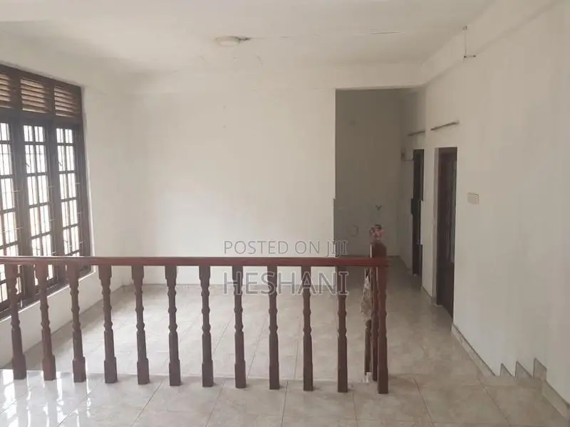 Newly Renovated 3-Bedroom House for Rent – Malabe