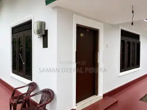 House for Sale in Makumbura