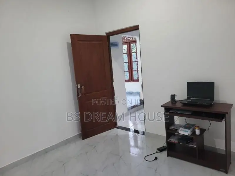 House for Sale in Piliyandala