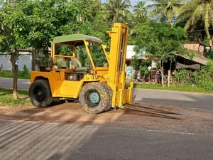 Other Forklift 2004 Heavy-Duty (Used)
