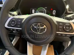 Toyota Raize HYBRID BSM 2024 SUV Unregistered (Recondition)