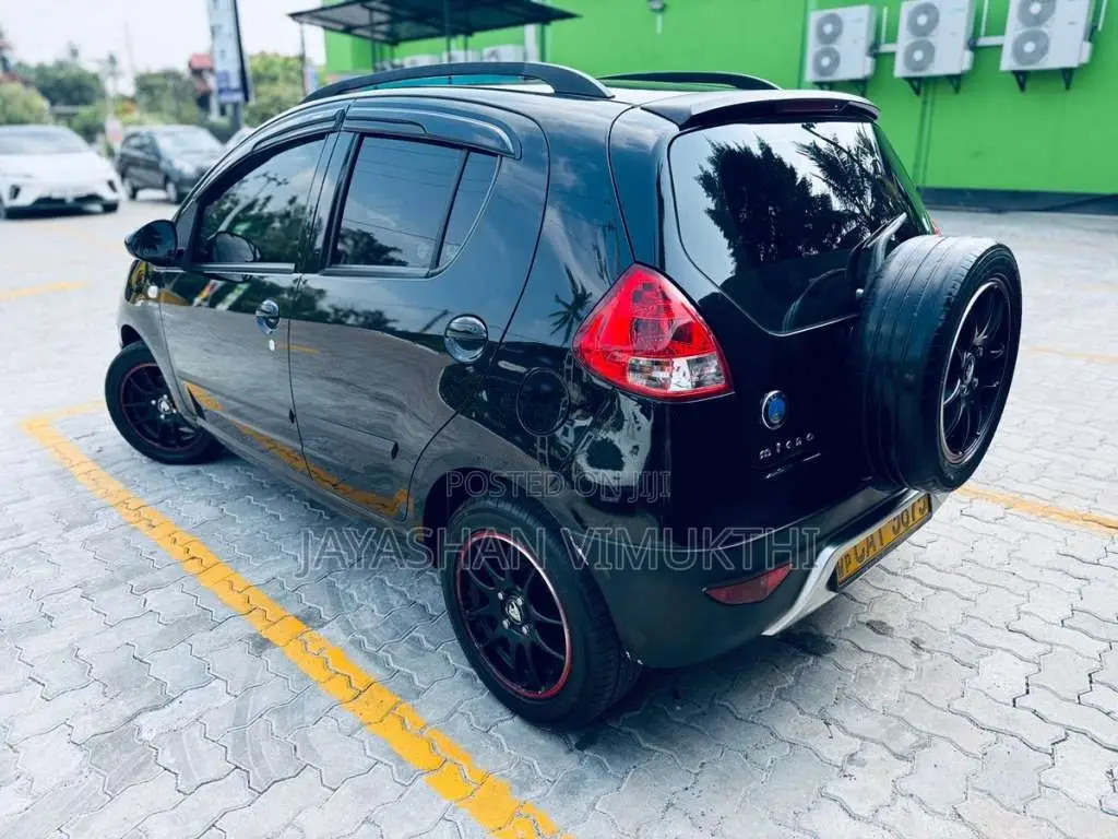 Micro Panda Cross 2017 Car (Used)
