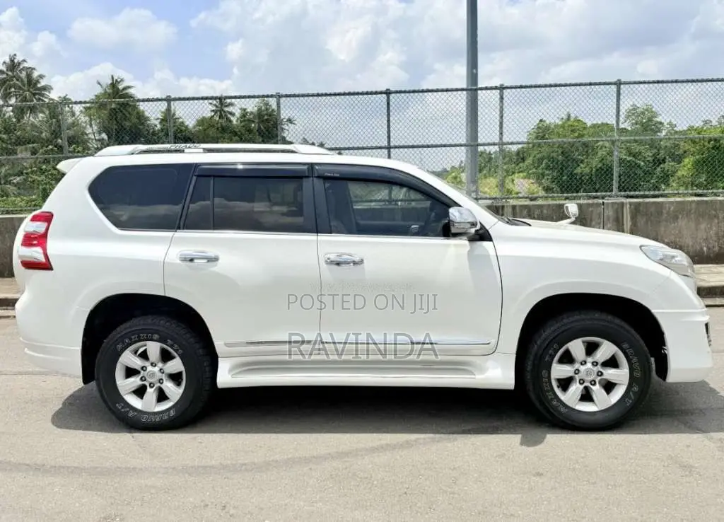Toyota Land Cruiser Prado 2014 SUV (Used)