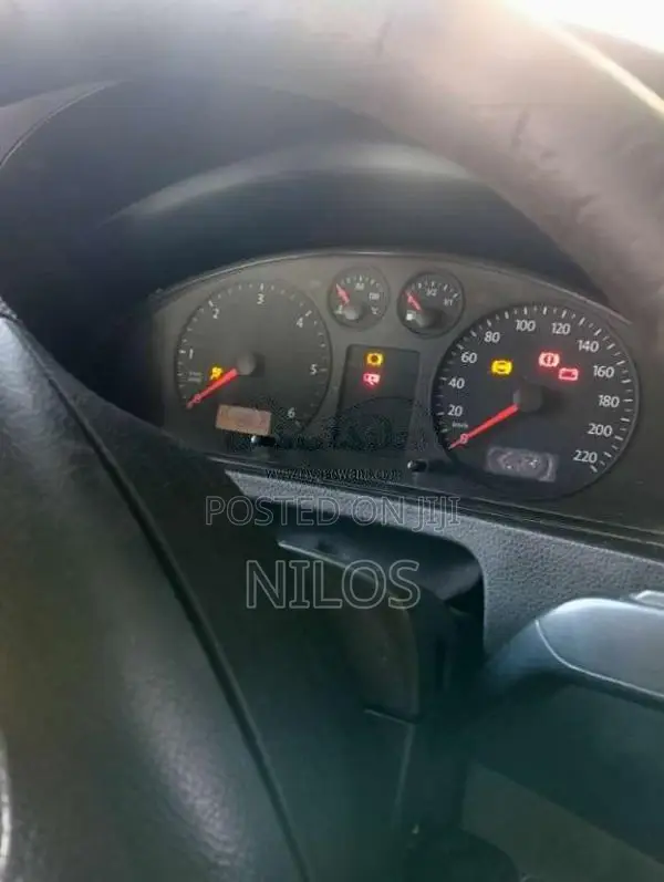 Volkswagen T5 2005 Crew Cab (Used)